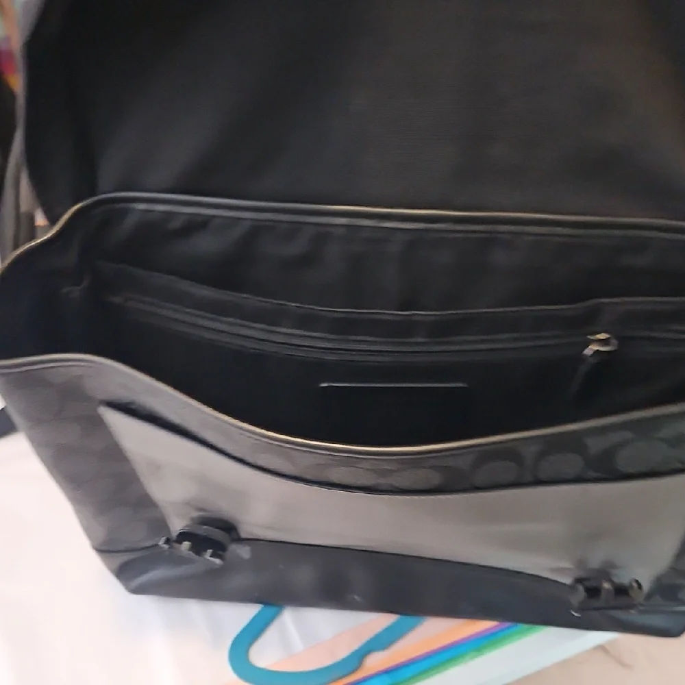 Coach Black/Gray Leather Messenger/sachel Bag